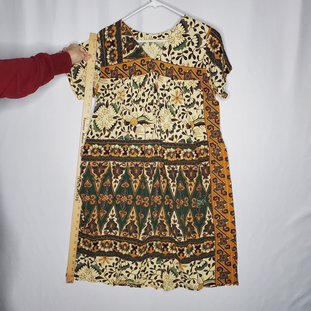Vibrant Batik Dress XL‎ Short Sleeve V-Neck Casual Beach Cover Up